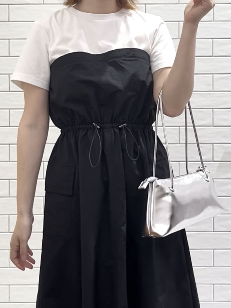 しおりさんの「OPAQUE.CLIP｜ドッキングワンピース【洗濯機洗い可】」を使ったコーディネート