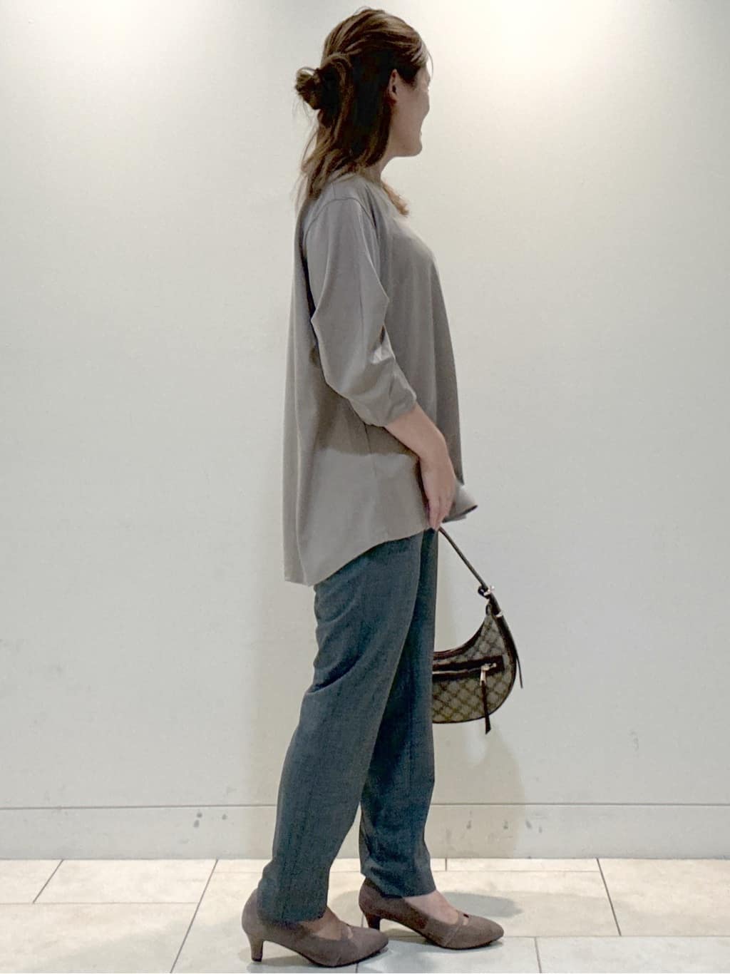 S&auml;K&iuml;さんの「Reflect｜【私のパンツ／手洗い可】ベーシックテーパードパンツ」を使ったコーディネート