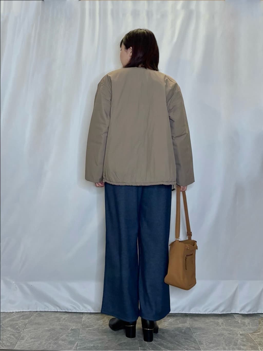 ネリさんの「SHOO･LA･RUE｜【高レビュー】デニム見え 裏起毛ワイドパンツ」を使ったコーディネート