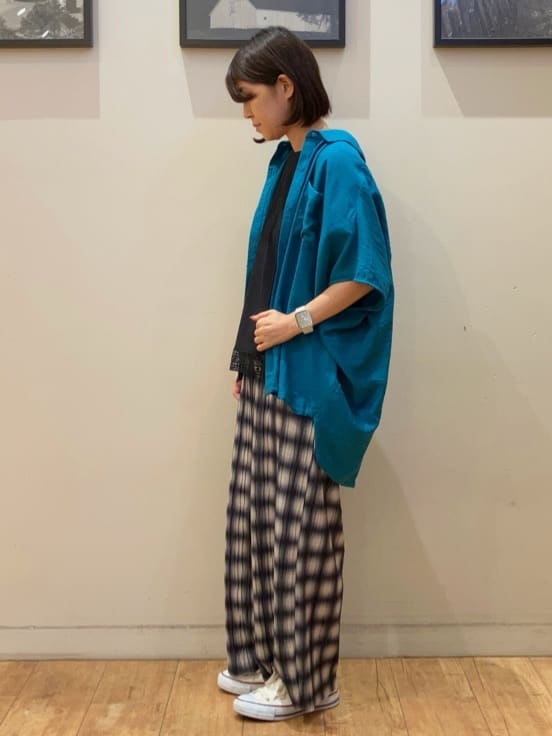 momoharuさんの「SHOO･LA･RUE｜【洗える/S-LL/5分袖】1枚でも羽織としても。さらさらドレープシャツ」を使ったコーディネート