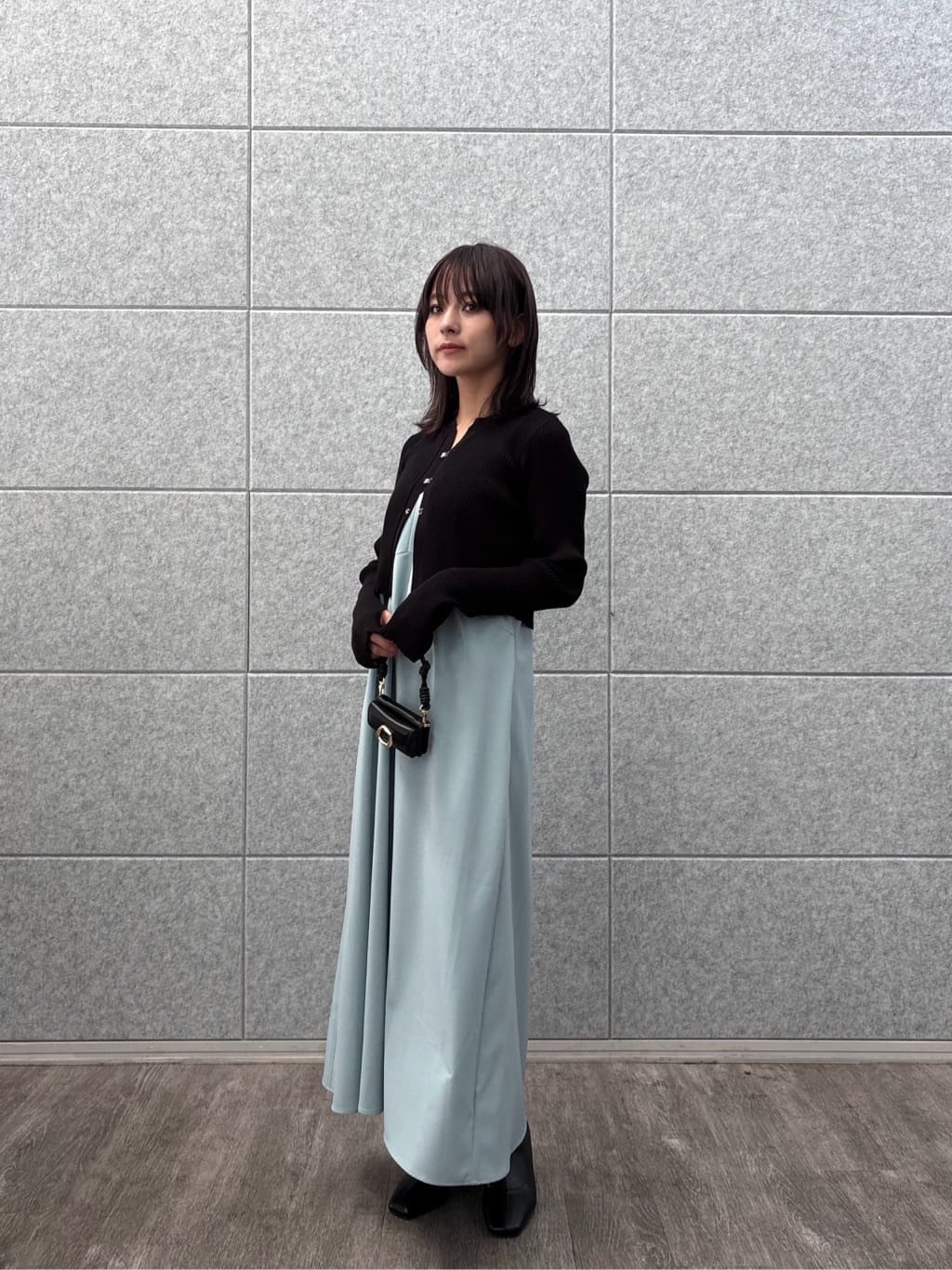 erikaさんの「INDIVI｜タイトフレアキャミドレス」を使ったコーディネート