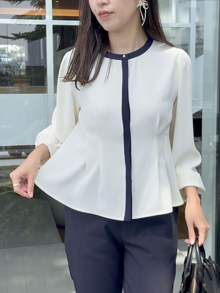 teiさんの「Couture brooch｜ポイントパール調ハイパーストレッチパンツ」を使ったコーディネート