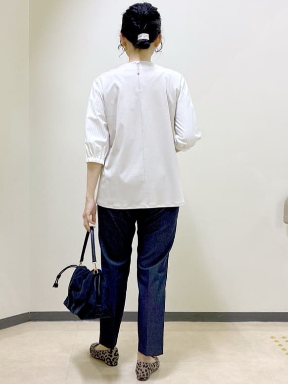  beni_gingerさんの「Reflect｜【体型カバー／腰周りカバー】長め丈プルオーバージャージ」を使ったコーディネート