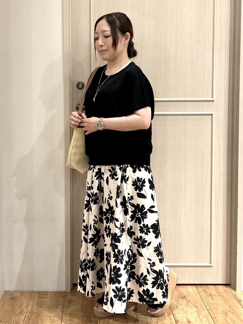 kanaさんの「SHOO･LA･RUE｜【ひんやり/S-LL】さらさらな肌触りが心地よい フレンチスリーブニット」を使ったコーディネート