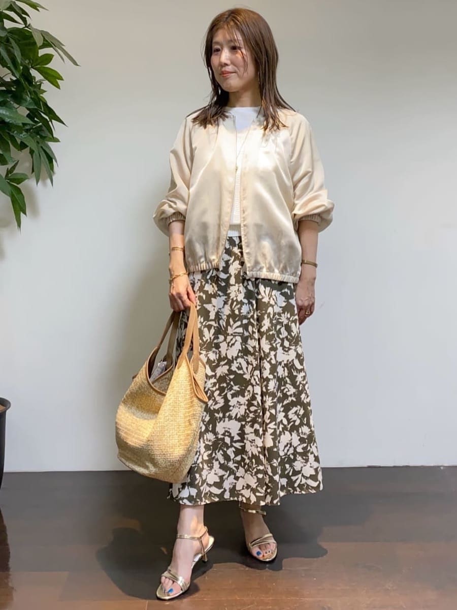 tomoさんの「UNTITLED｜◆ビッグトップネックレス」を使ったコーディネート