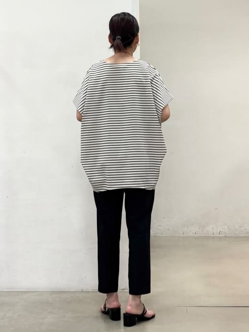 fujiさんの「THE SHOP TK｜◆ポンチボリュームプルオーバー【体型カバー/洗える/シワになりにくい】」を使ったコーディネート