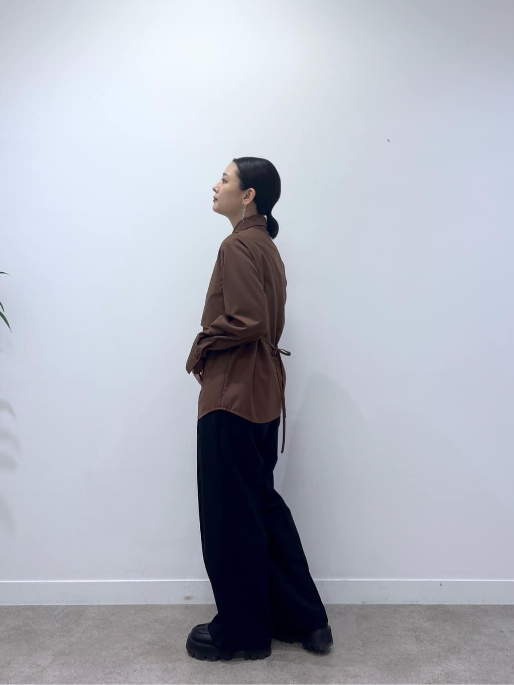 ayanoさんの「INDIVI｜アシメジレシャツ」を使ったコーディネート