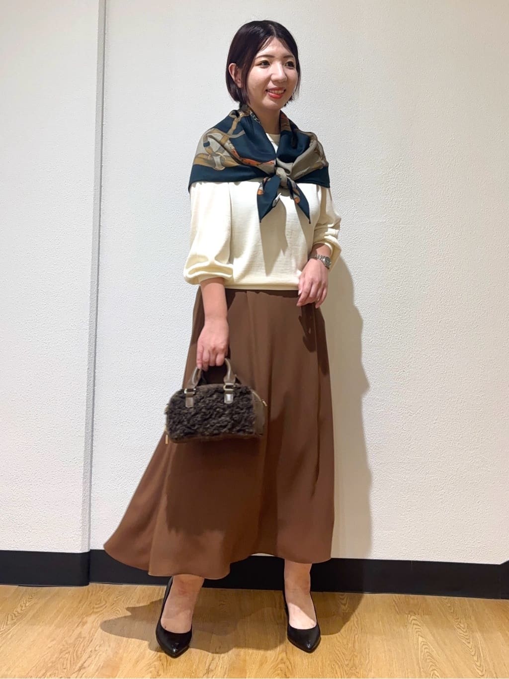 MIKIKOさんの「UNTITLED｜【セットアップ可/後ろウエストゴム】リラクパウダースカート」を使ったコーディネート