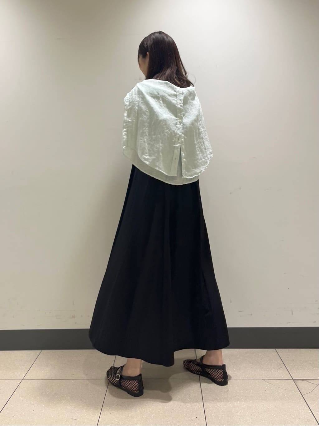 shokoさんの「INDIVI｜【UVケア】エアリージョーゼット キャミワンピース」を使ったコーディネート