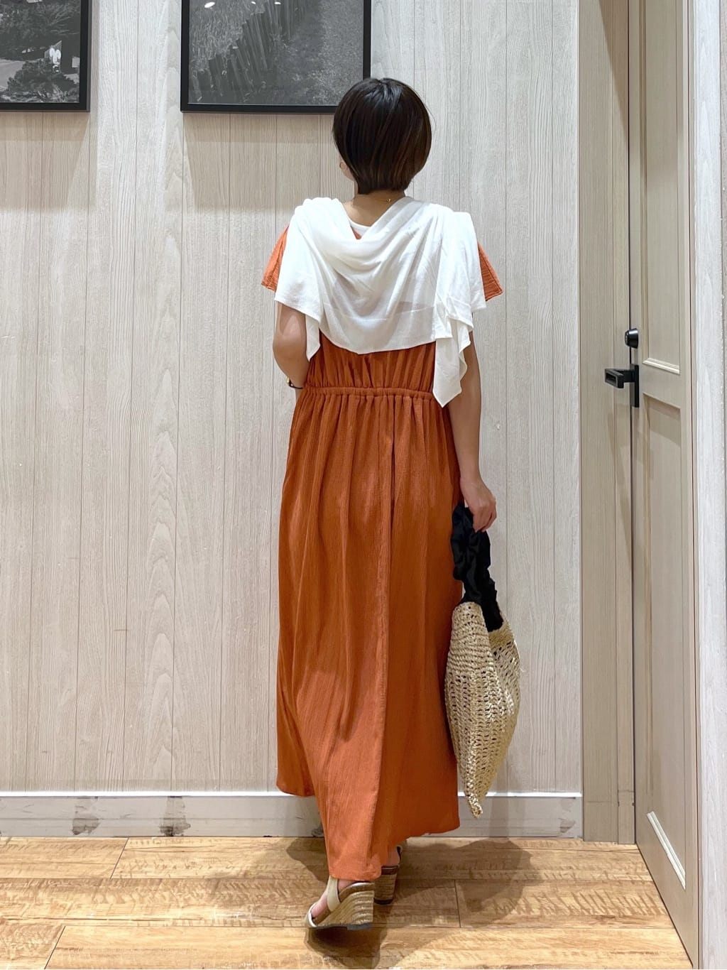shirayuuuさんの「SHOO･LA･RUE｜【前後2WAY】さらりと大人上品に 楊柳フレンチワンピース」を使ったコーディネート