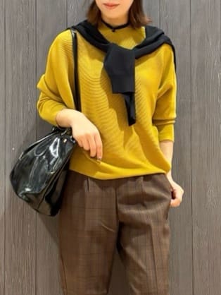 meiさんの「SHOO･LA･RUE｜【洗える/S-LL】上品なラメ使い クルーネック ニットカーディガン」を使ったコーディネート