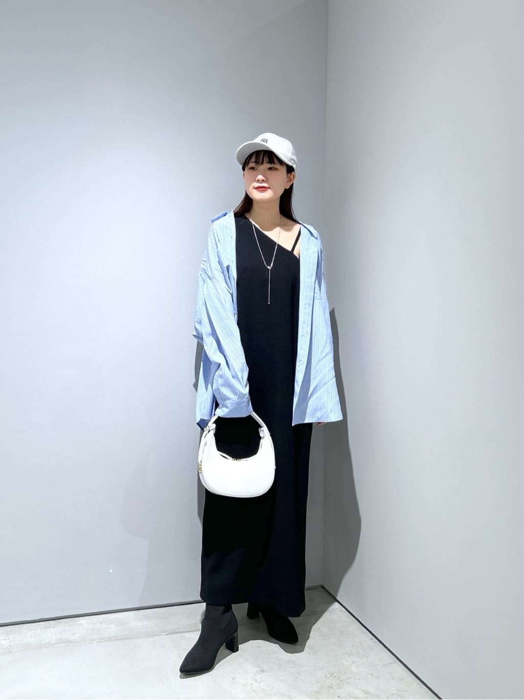Renoさんの「INDIVI｜【MILLELA FIRENZE】ショルダームーンバッグ」を使ったコーディネート