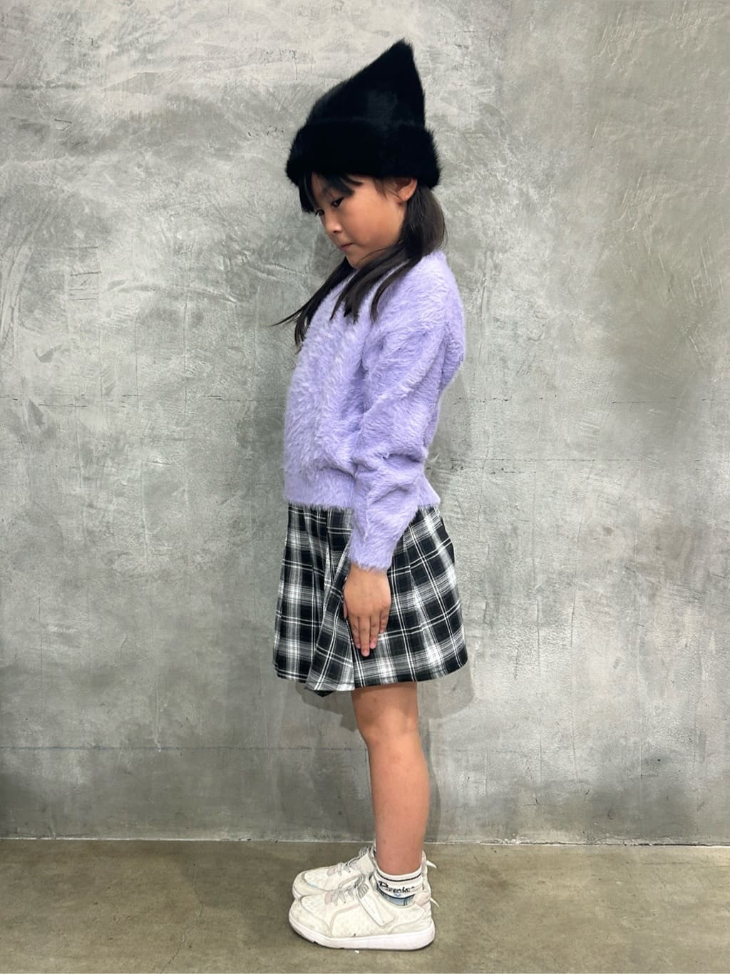 naokoさんの「THE SHOP TK｜【130・150】フェザークルーネックニット」を使ったコーディネート