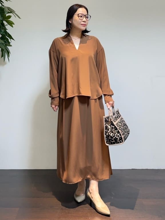 Asamiさんの「UNTITLED｜【セットアップ可/スキッパー/ゆったり】リラクパウダーシャツ」を使ったコーディネート