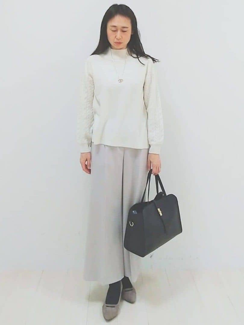 SANAさんの「Reflect｜【一枚で着映え◎／ゆったりシルエット】ラメ&times;スパンコールウール混ニット」を使ったコーディネート