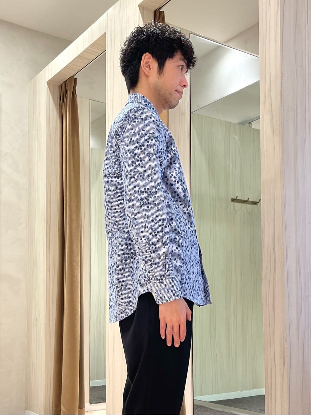 URAさんの「TAKEO KIKUCHI｜【Made in JAPAN】ビッグチェック＆スライドパズル柄 ニット」を使ったコーディネート