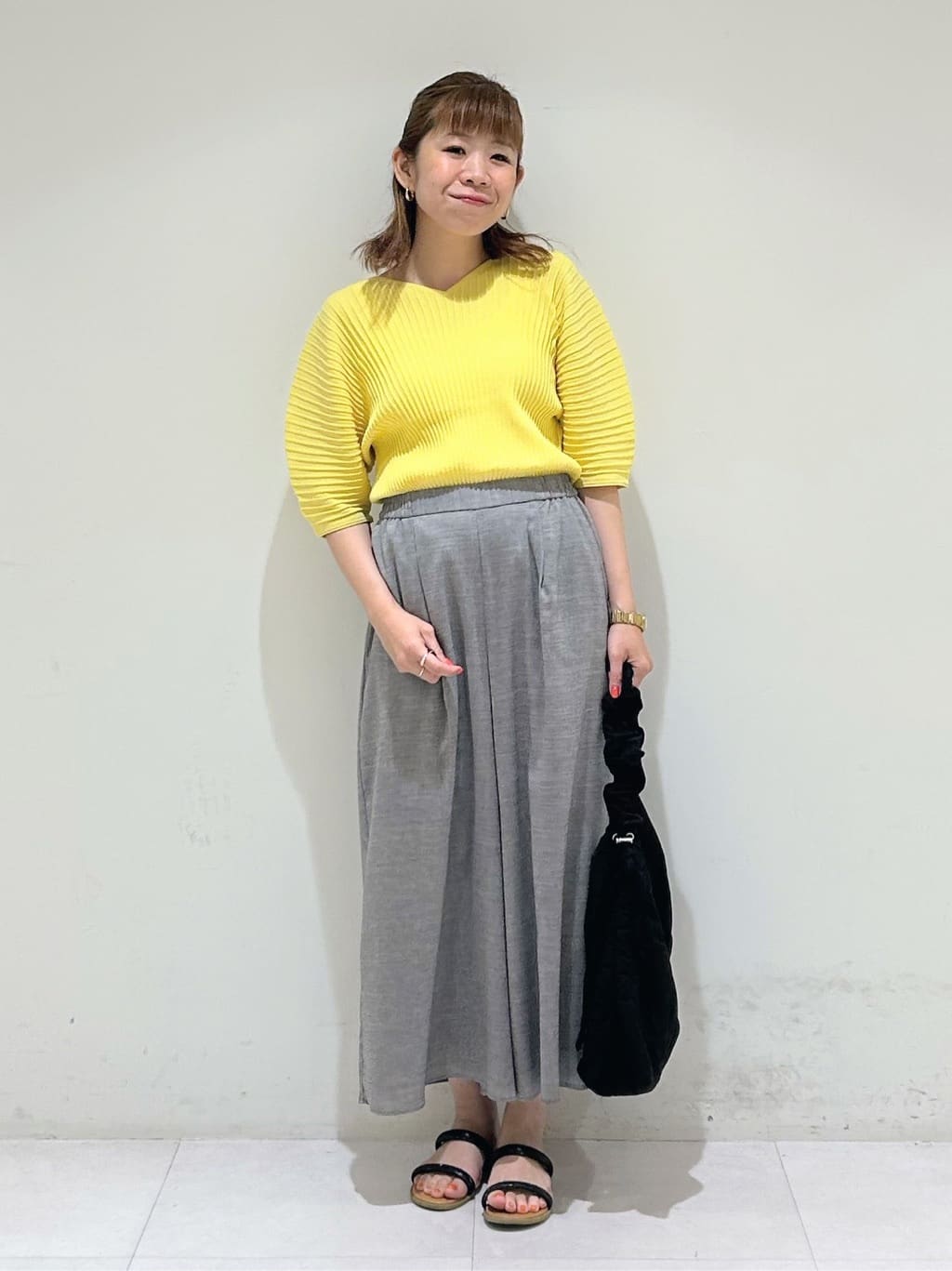 tsuyuさんの「INDIVI｜【二の腕カバー／スタイルアップ】ドライタッチストレッチニット」を使ったコーディネート