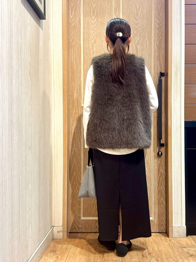 KAORIさんの「SHOO･LA･RUE｜【洗濯機可/S-LL】周りと差がつく チェーンステッチロゴロンT」を使ったコーディネート