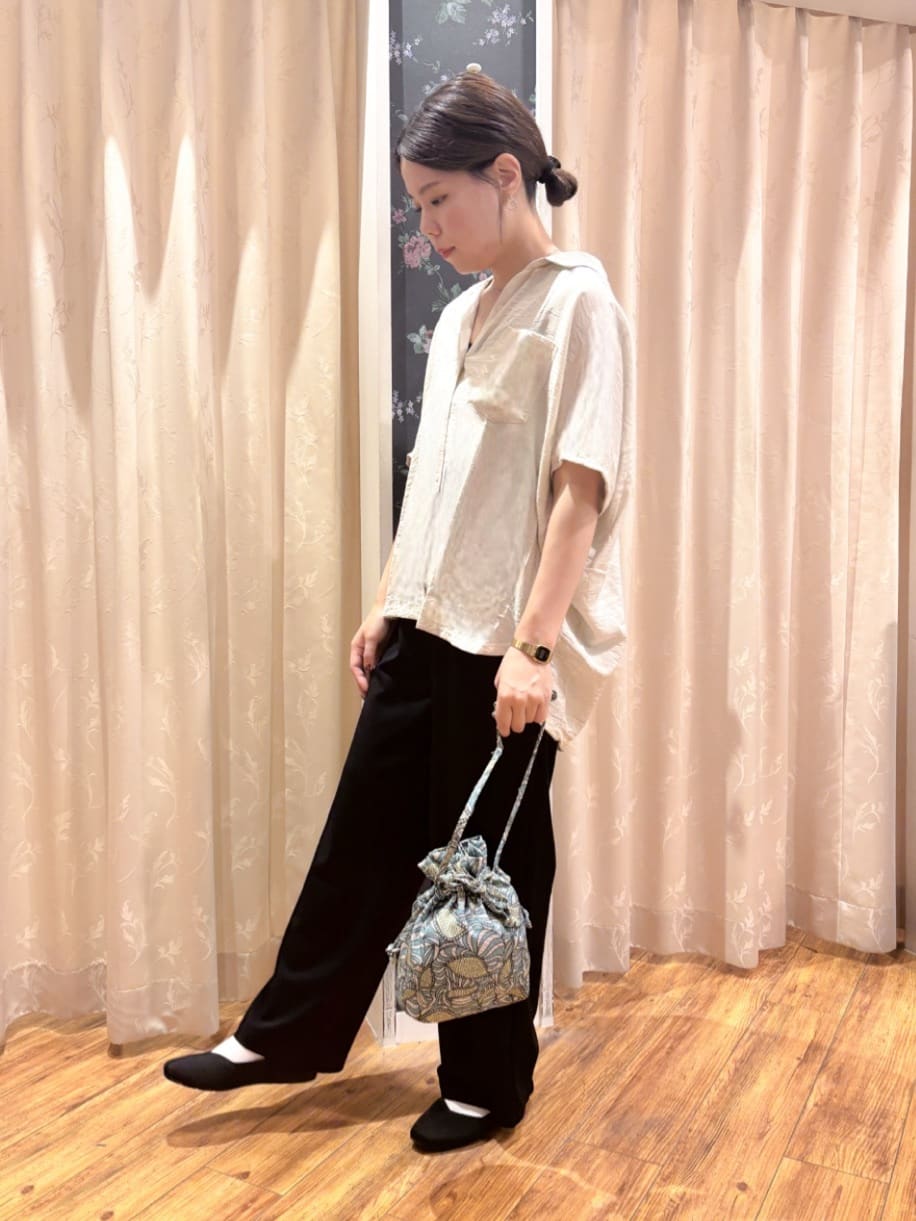 りぃさんの「SHOO･LA･RUE｜【洗える/S-LL】首元きれい テレコリブタンクトップ」を使ったコーディネート