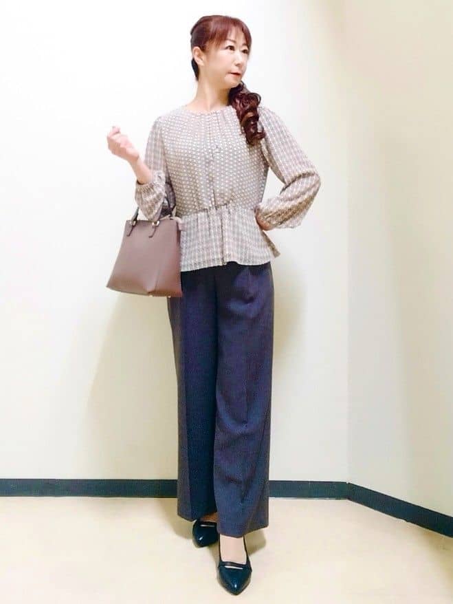 花さんの「Reflect｜【パンツにもスカートにも合わせやすい◎】ライティブルゾン」を使ったコーディネート