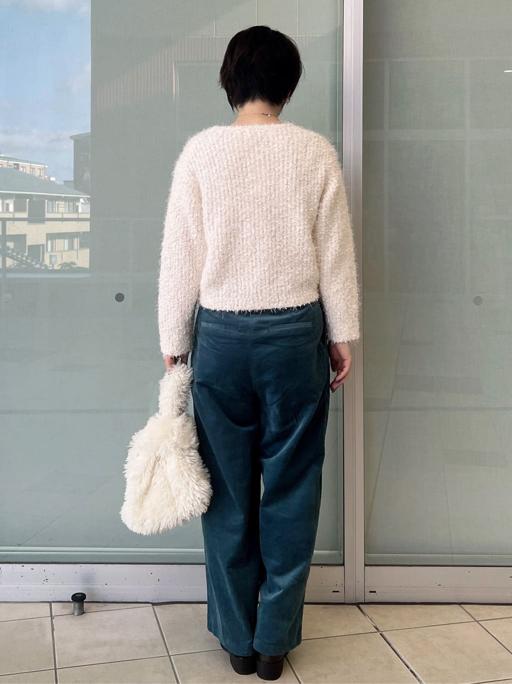 yo-koさんの「OPAQUE.CLIP｜シャギーラメニット【洗濯機OK】」を使ったコーディネート