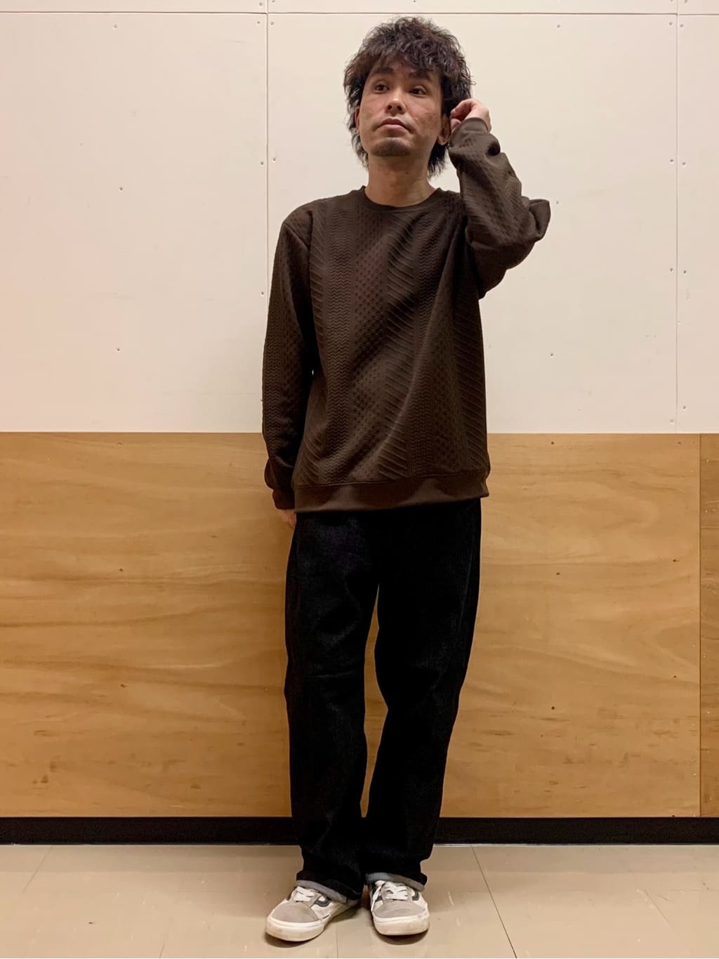 MATUさんの「THE SHOP TK｜【無地に飽きた方へ】ふくれジャカードスウェット　洗濯機OK/6色展開/ユニセックスでおすすめ！」を使ったコーディネート