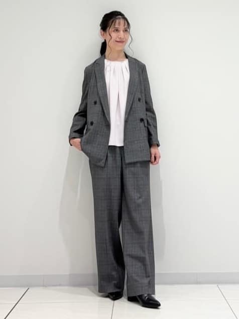 kayoさんの「INDIVI｜【洗える／オンオフ】チェック柄ダブルジャケット」を使ったコーディネート