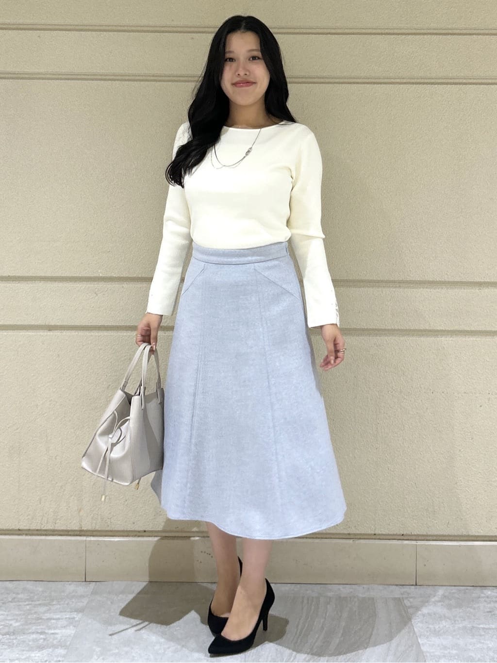 Momokaさんの「COUP DE CHANCE｜【手洗い可】袖口レースコンパクトニット」を使ったコーディネート