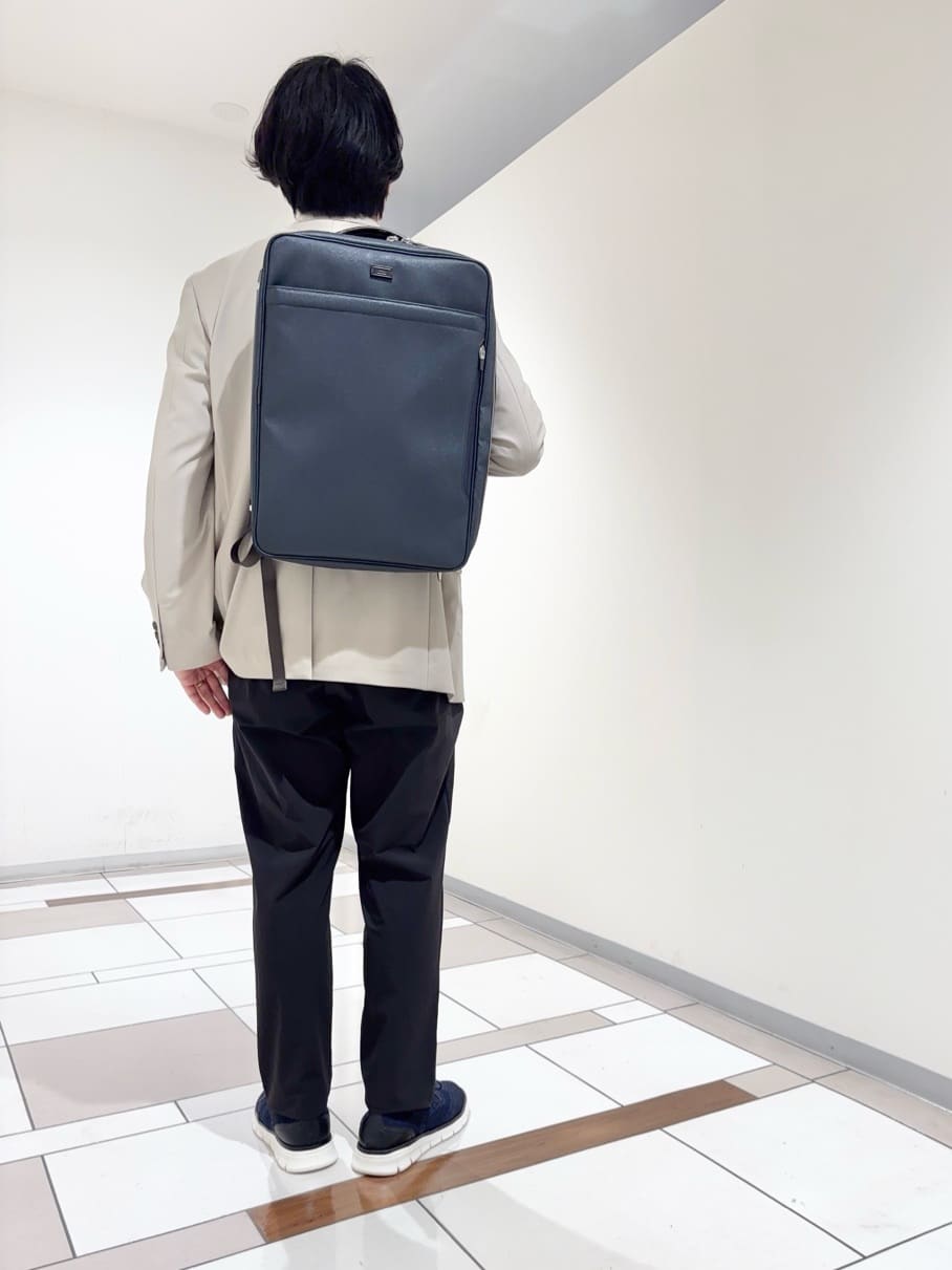 及川さんの「TAKEO KIKUCHI｜【360&deg;ストレッチ／セットアップ対応】None Of Stress ジャケット」を使ったコーディネート