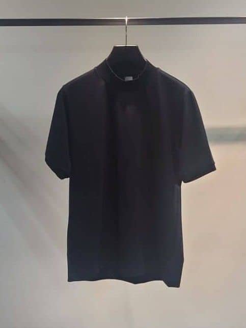 あまえびさんの「TAKEO KIKUCHI｜【COOL CITY WEAR】インドライ天竺モックネック プルオーバー /吸汗速乾」を使ったコーディネート