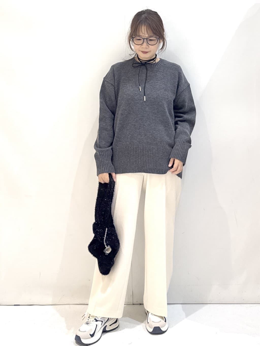 やすさんの「OPAQUE.CLIP｜ウォームタッチ イージーワイドパンツ【洗濯機洗OK／ストレッチ】≪SS～LL≫」を使ったコーディネート