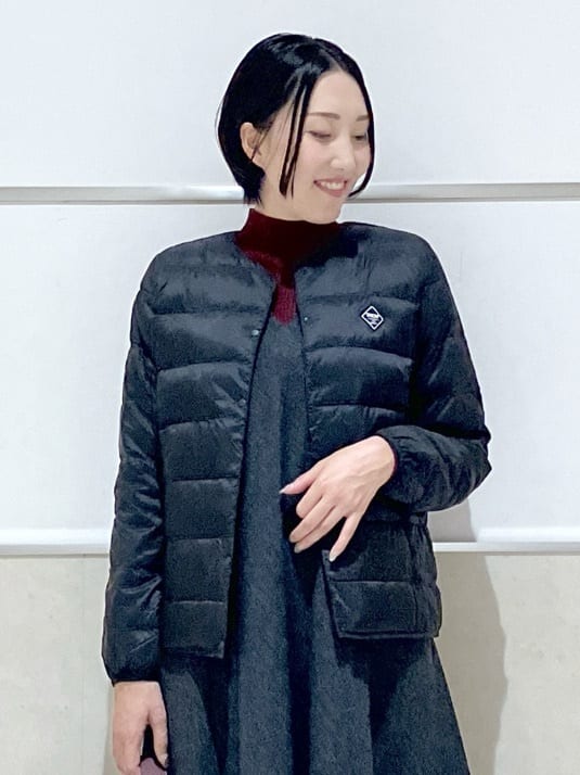 eriko さんの「Dessin｜【洗える】Vネックジャンパースカート」を使ったコーディネート