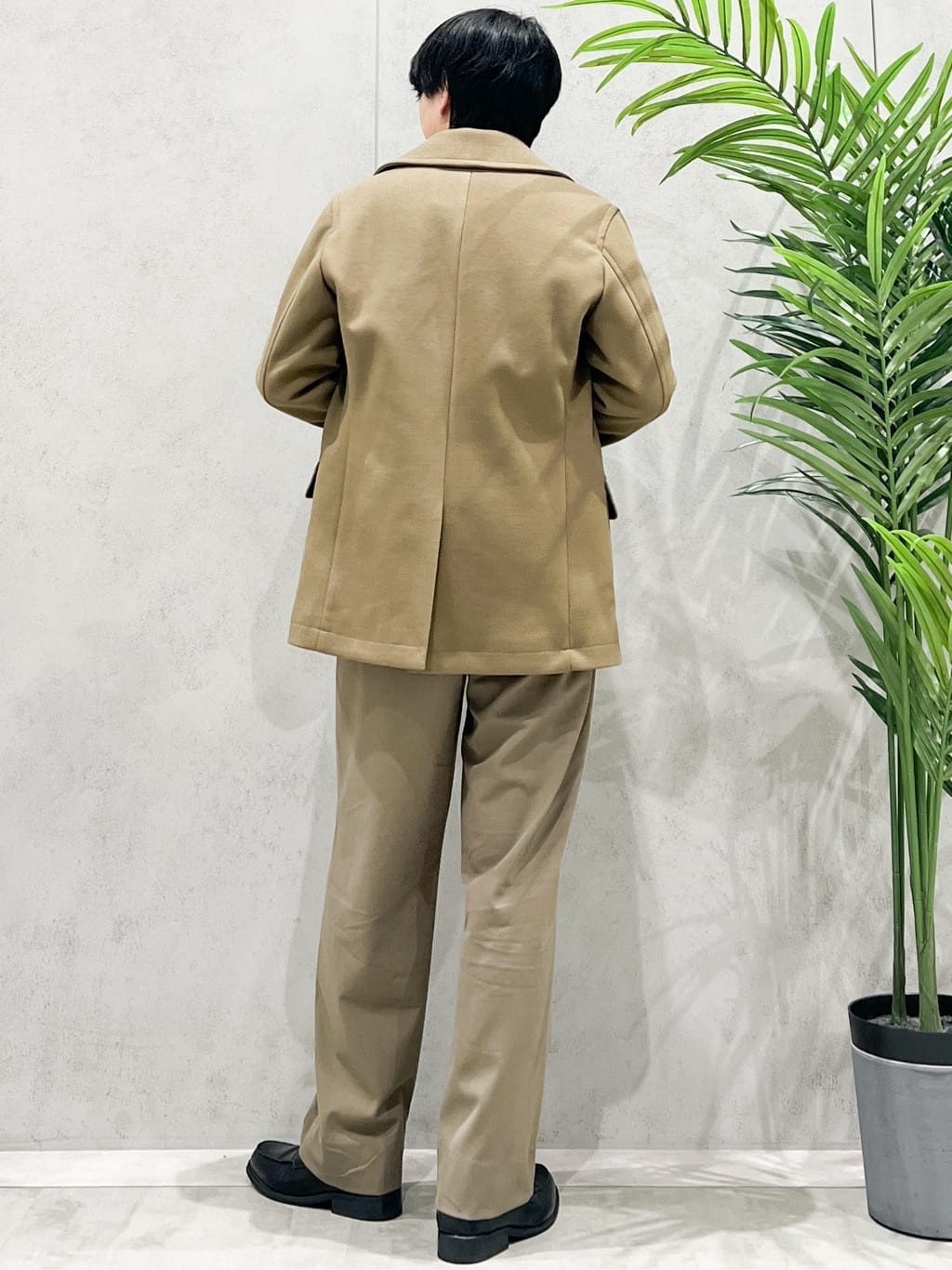 SHI-MAさんの「THE SHOP TK｜ウーリックシングルPジャケット」を使ったコーディネート