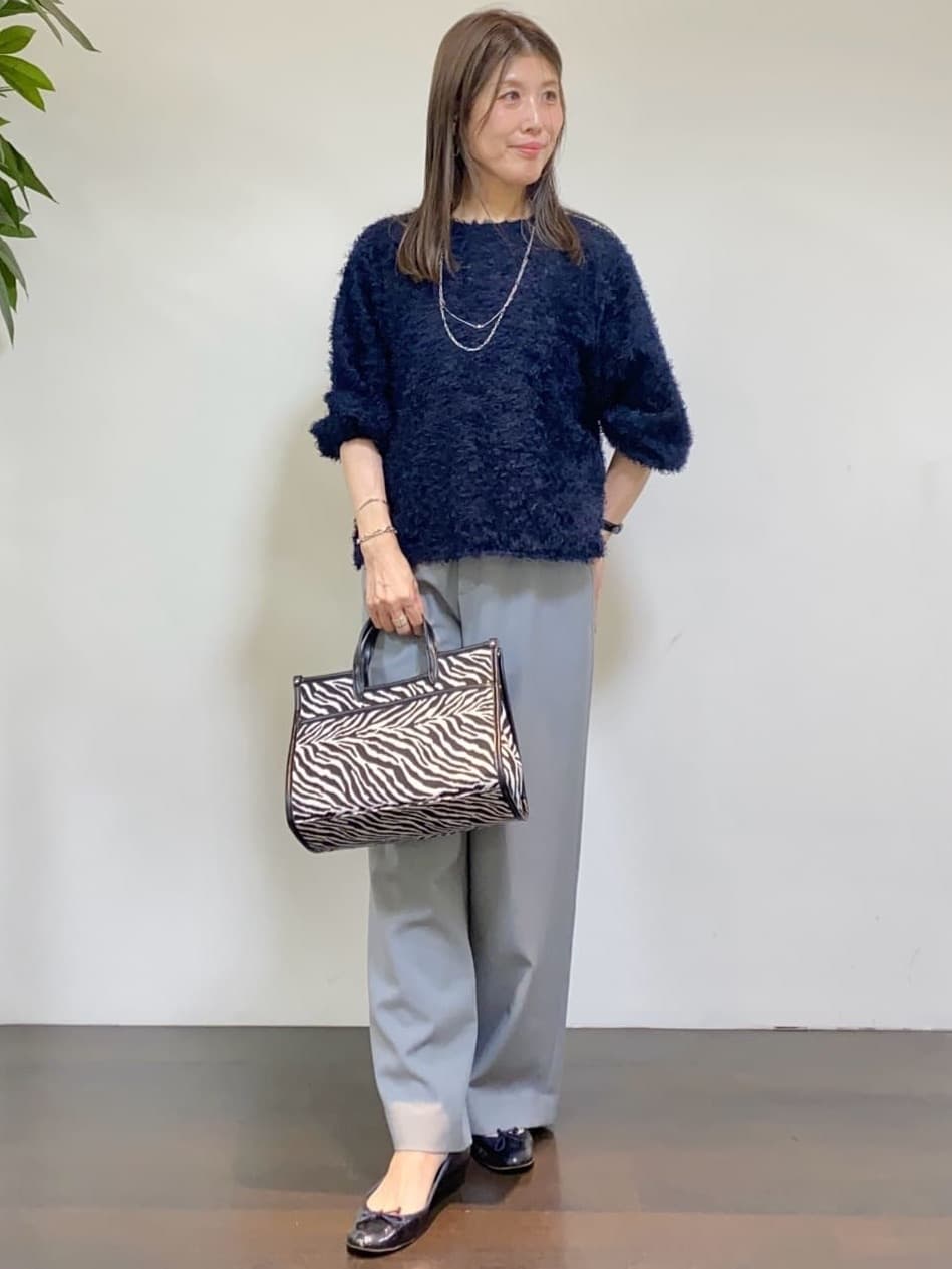 tomoさんの「UNTITLED｜【洗える/ワイド/ウエストゴム】ストレッチドロストパンツ」を使ったコーディネート