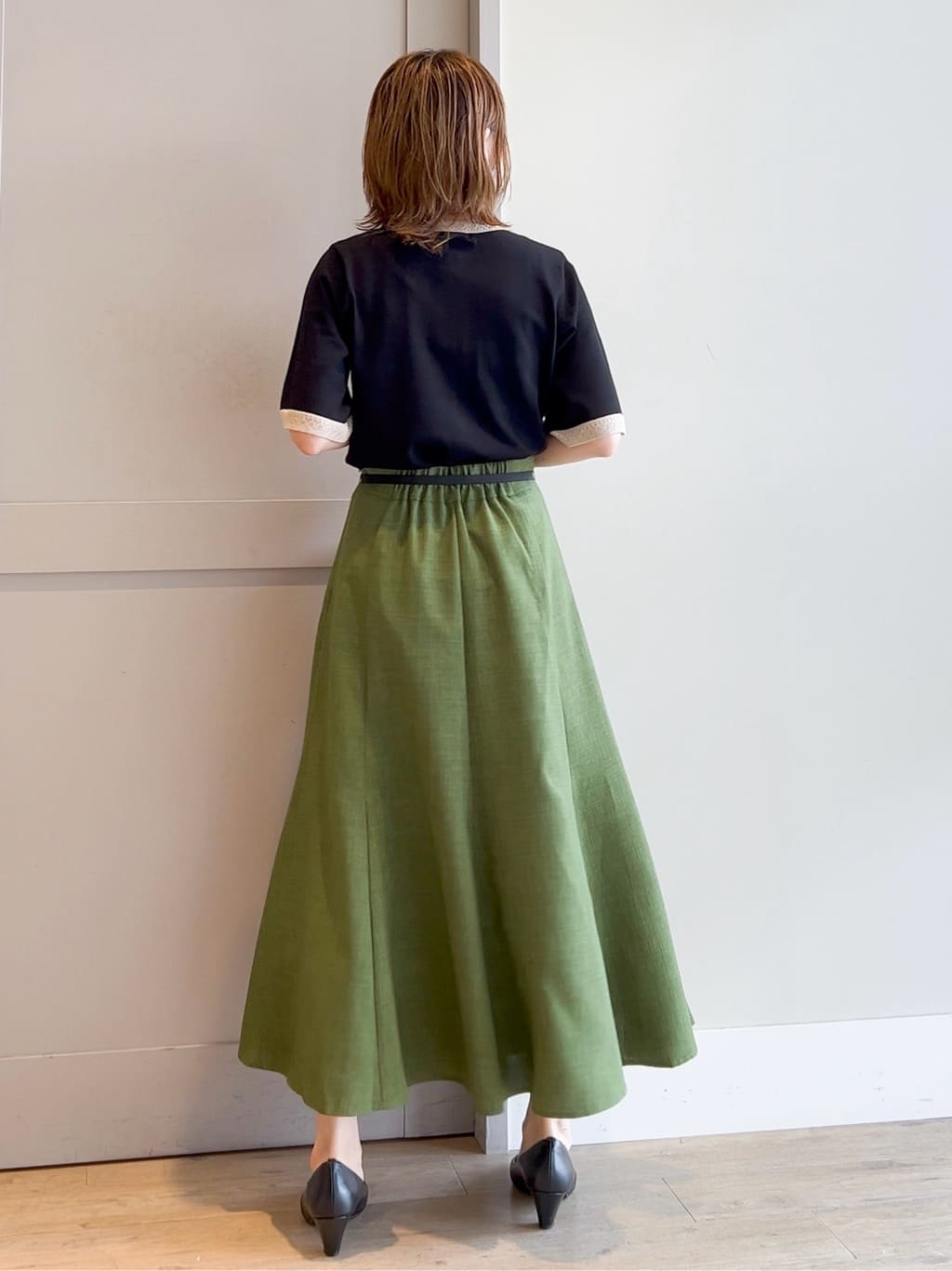 yamakoさんの「grove｜ドットで華やぐ　軽やかマーメイドスカート」を使ったコーディネート