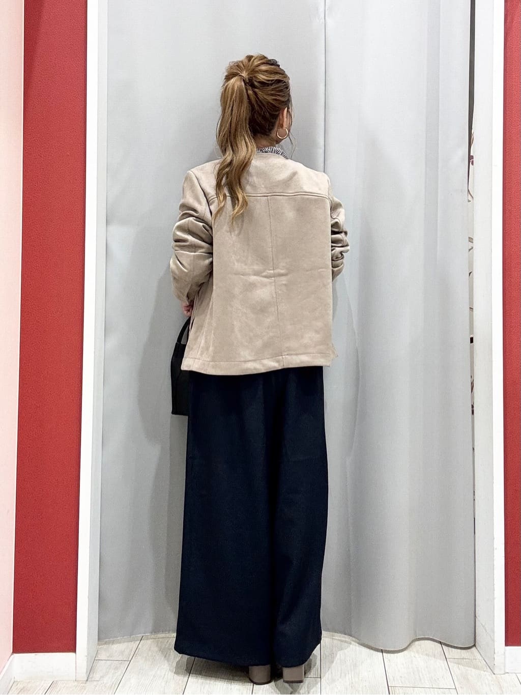 shioさんの「SHOO･LA･RUE｜ウエストまわりをすっきり魅せる デザインガウチョパンツ」を使ったコーディネート
