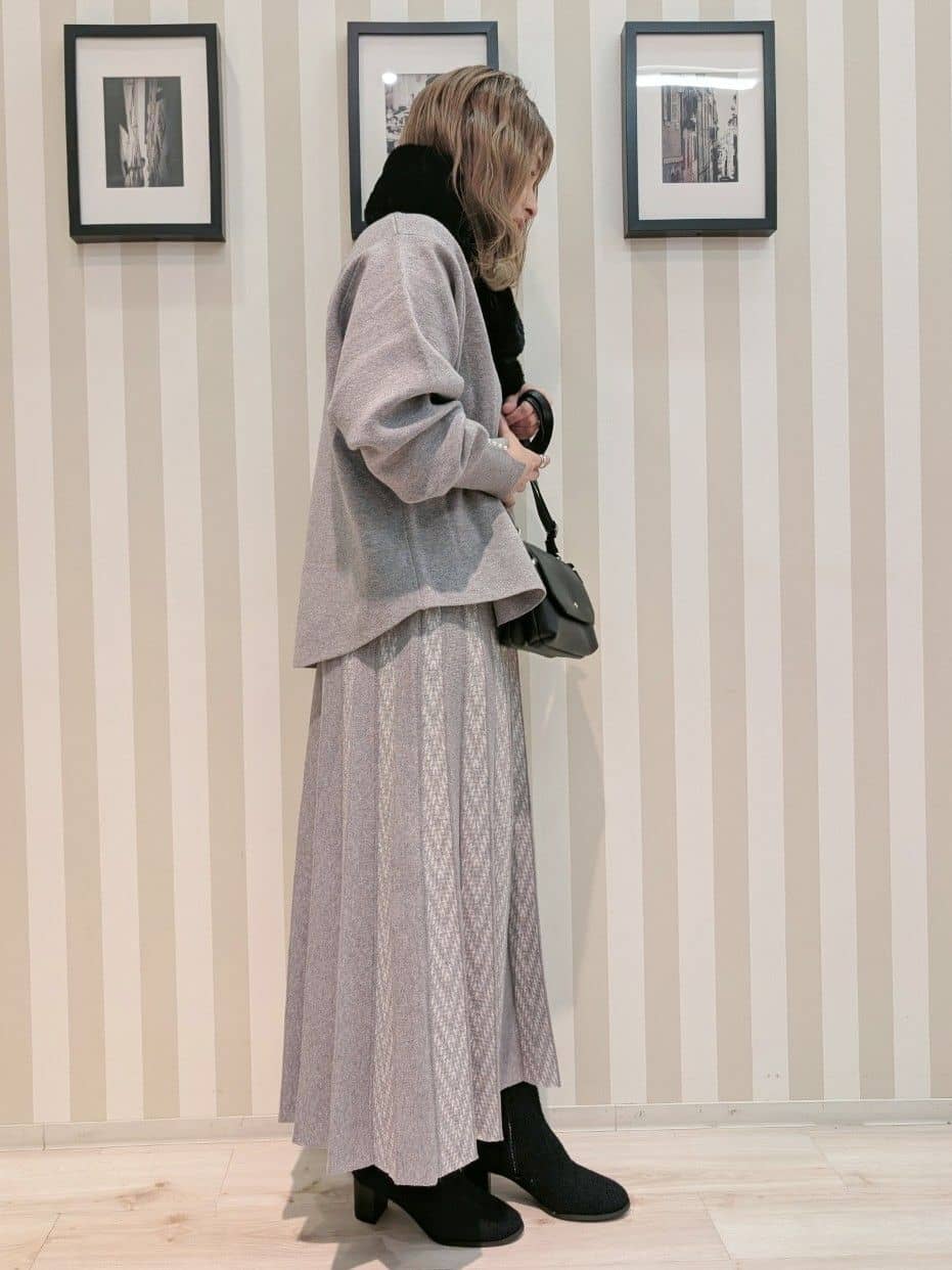 otaさんの「SHOO･LA･RUE｜起毛ニットブーツ」を使ったコーディネート