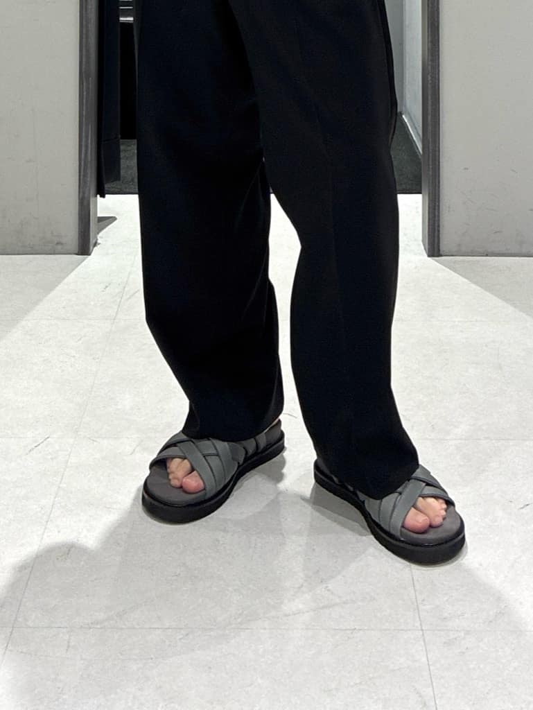 わいずみさんの「TAKEO KIKUCHI｜【COOL CITY WEAR】エアートール オープンカラーシャツ /接触冷感・通気性」を使ったコーディネート