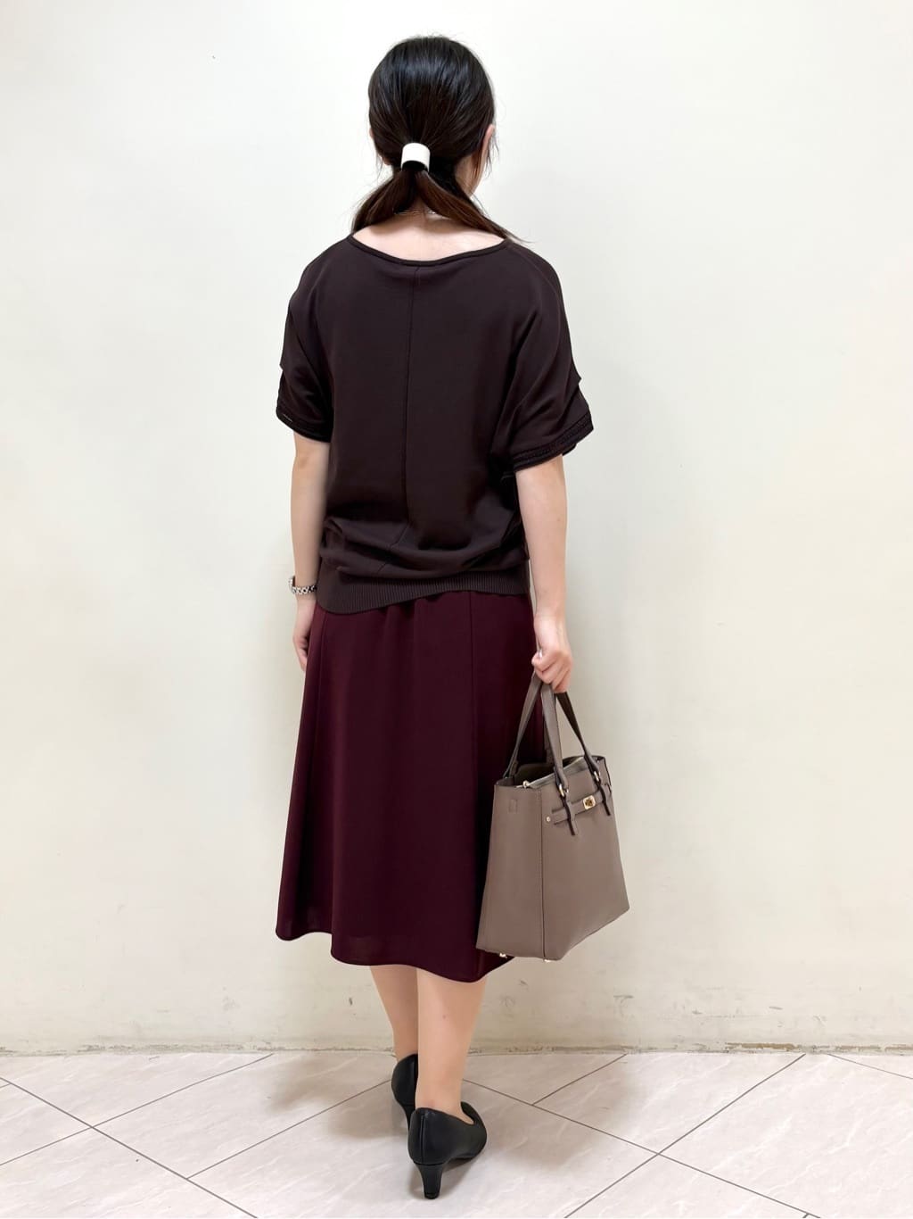 mikiさんの「Reflect｜【美シルエット】ソフトマーメイドスカート」を使ったコーディネート