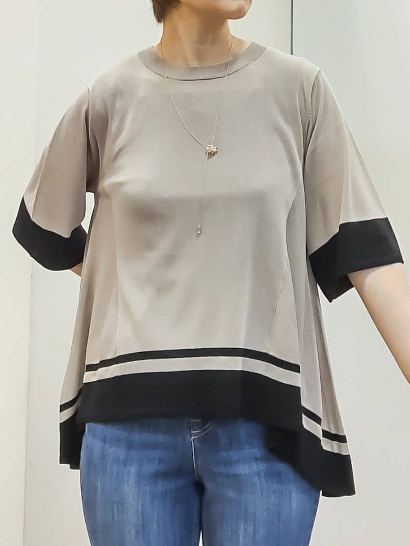 やまちゃんさんの「grove｜【美シルエット/選べる着丈】大人のためのソフトフレアーデニム」を使ったコーディネート