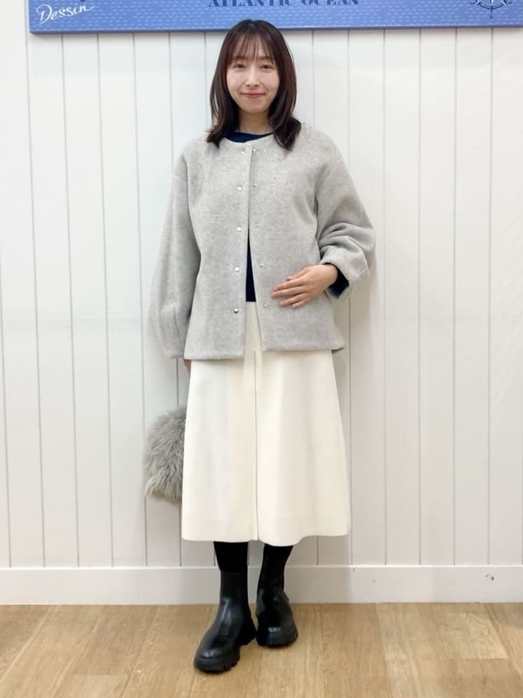 yoshiさんの「Dessin｜【洗える】ウールブレンド後ろボタンニット」を使ったコーディネート