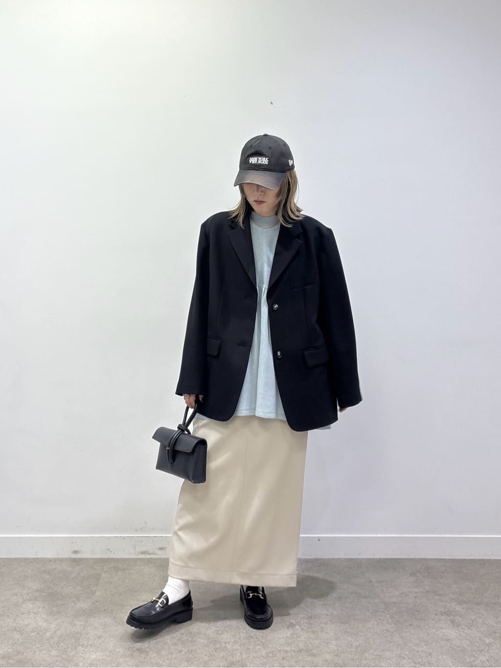 kotakiさんの「INDIVI｜ダブルクロスオーバージャケット」を使ったコーディネート