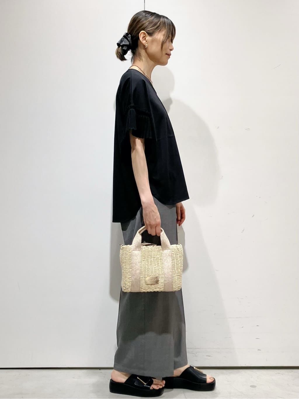 Jさんの「OPAQUE.CLIP｜プリーツスリーブドッキングトップス【洗濯機洗い可】」を使ったコーディネート