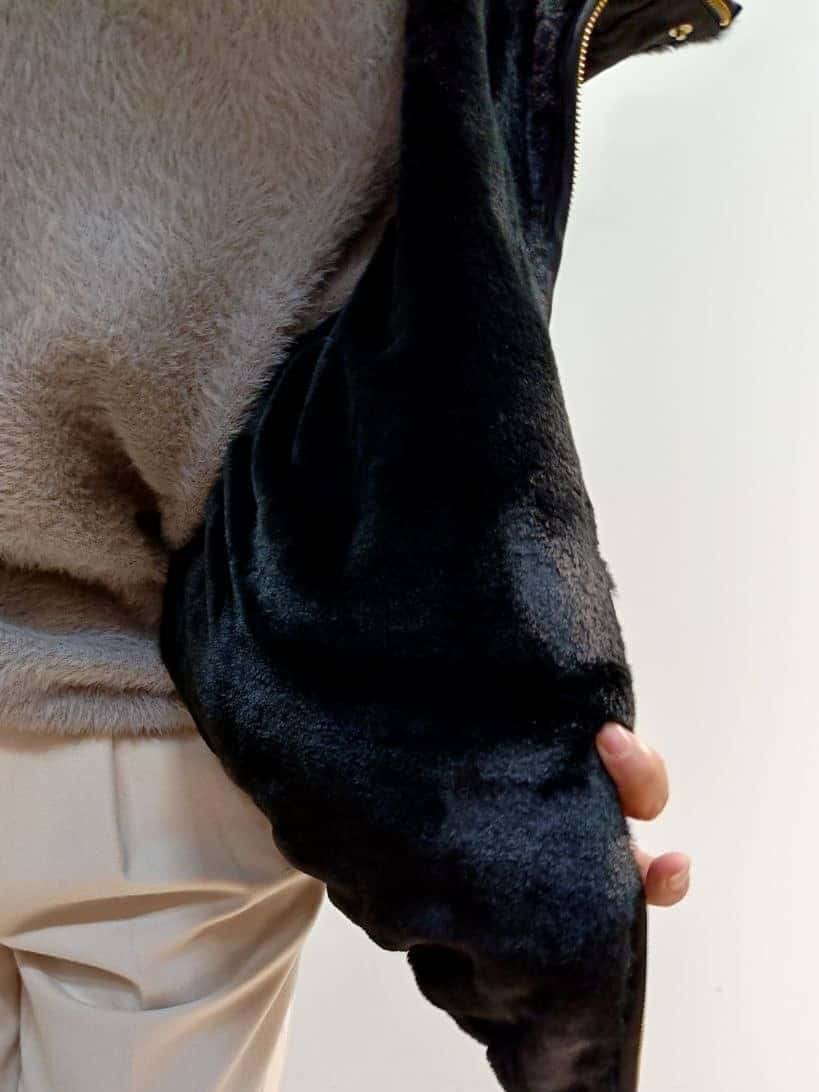 あんさんの「THE SHOP TK｜【華やかで柔らか】ふわふわフェザーニット/洗える・前後2WAY」を使ったコーディネート