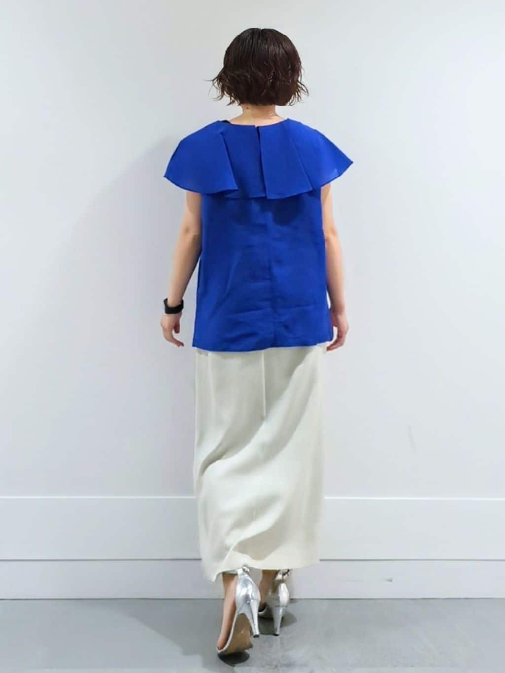 ミズタさんの「UNTITLED｜【きれいめ/洗える/フリル】ラッフルシアーブラウス」を使ったコーディネート