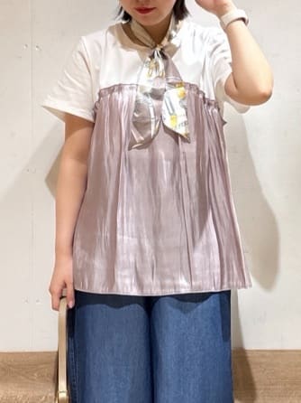 るねさんの「SHOO･LA･RUE｜【洗える/S-LL/ひんやり】金ボタンがアクセント　大人のデニムガウチョパンツ」を使ったコーディネート