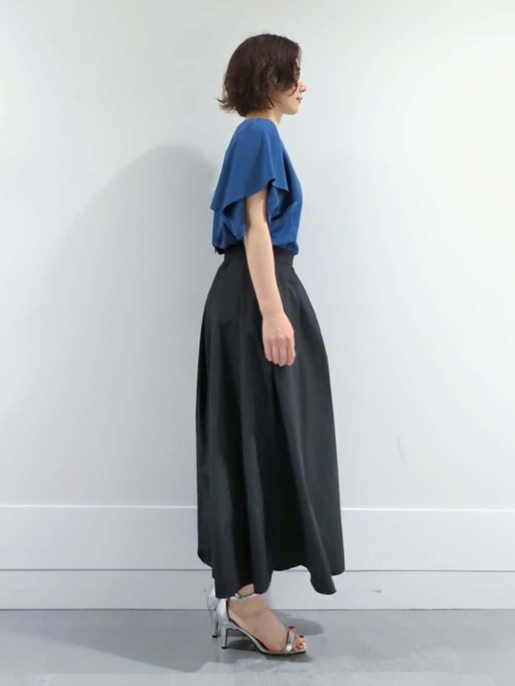 ミズタさんの「UNTITLED｜【きれいめ／接触冷感／日本製】ハンカチスリーブプルオーバー」を使ったコーディネート