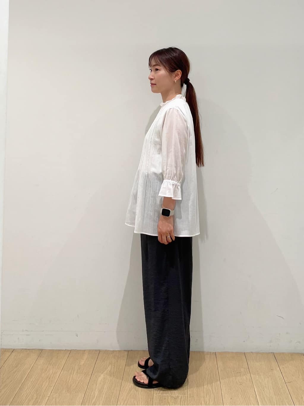 maiさんの「INDIVI｜【洗える/コットン】ピンタックシアーブラウス」を使ったコーディネート