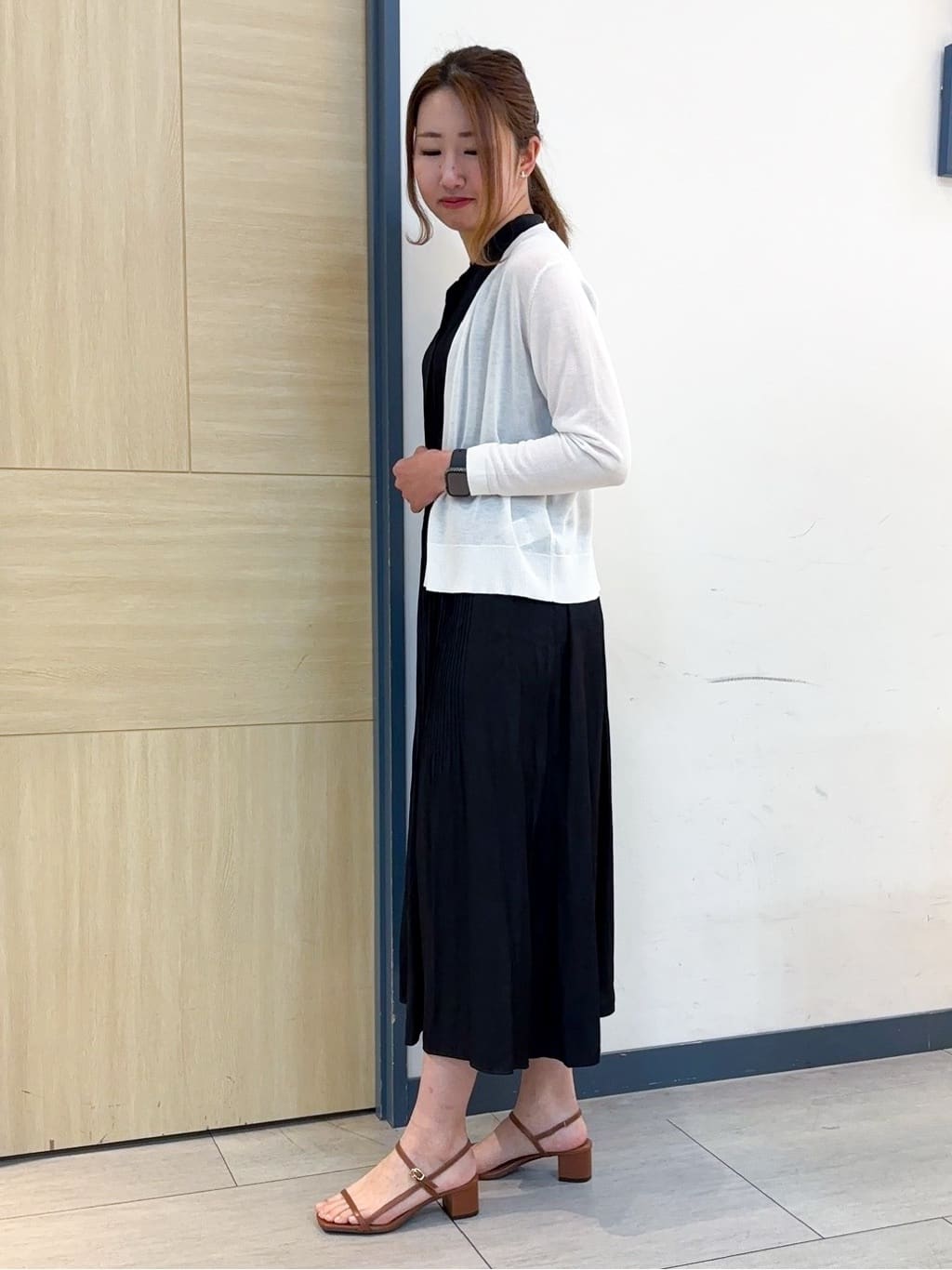 nanaさんの「grove｜◆【細めのストラップでトレンド感◎】スリムストリングヒールサンダル」を使ったコーディネート