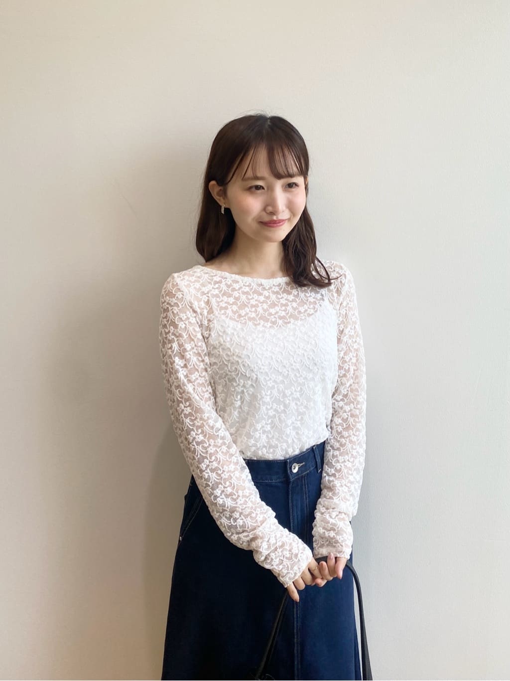 みさかさんの「index｜モールレースシアートップス【洗濯機OK】」を使ったコーディネート